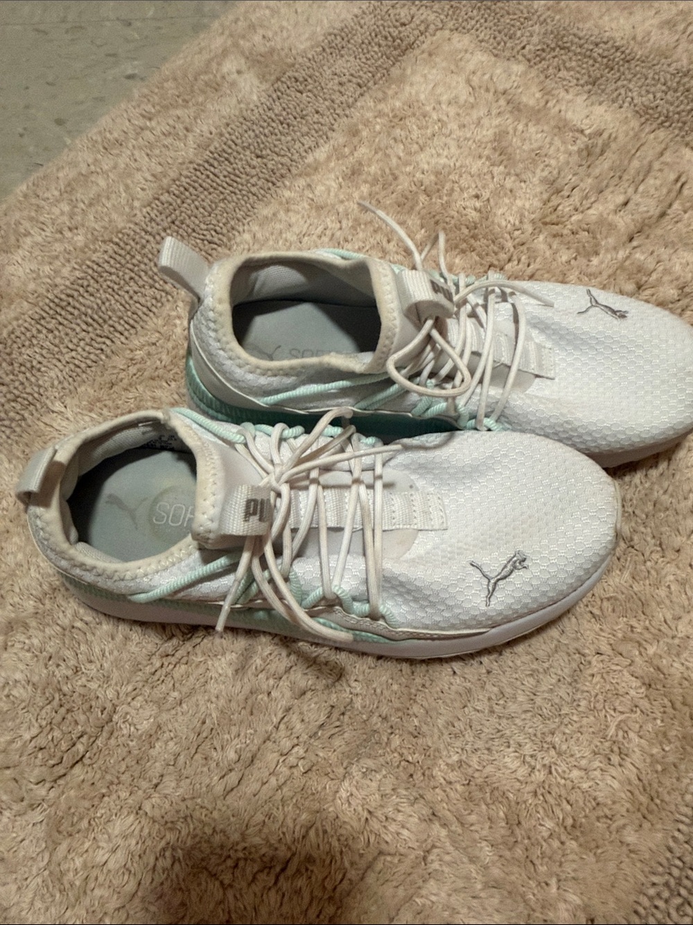 Puma White Sneakers with Mint Trim